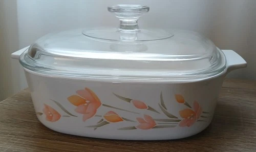 Corning Ware "Peach Floral" Casserole A-2-B 2 Liter with Pyrex Lid A9C VTG