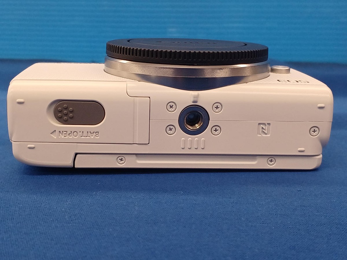 Canon Eos M100 Ef-M15-45 Is Stm Kit MINT Condition from Japan | eBay