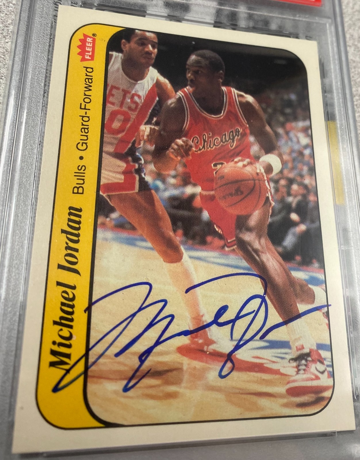 Michael Jordan 1986 FLEER Signed AUTO UDA ROOKIE STICKER PSA 8 AUTOGRAPH Mint 9 view 2