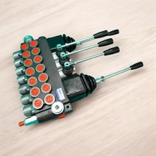 Hydraulic Valve Monoblock Bank Motor 7 Sections 40 L/Min  2 Joysticks + 3 Levers