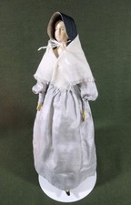 artist LINDA MACLENNON Lin Mac 1985 repro paper-mache QUAKER DOLL pioneer bonnet