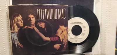 FLEETWOOD MAC 7'' 45 RPM ''Gypsy'' & ''Cool Water'' w/ pic Sleeve G+ to VG+ Condition