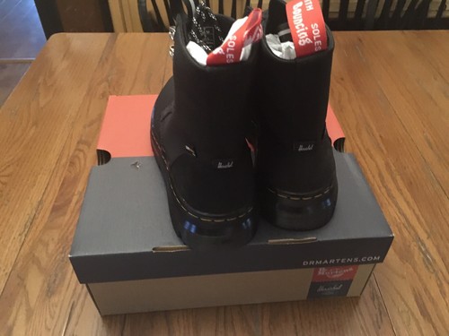 Dr Martens x Herschel comb II black Slippery size w8 ,m7LIMITED EDITION SOLD OUT - Picture 3 of 6