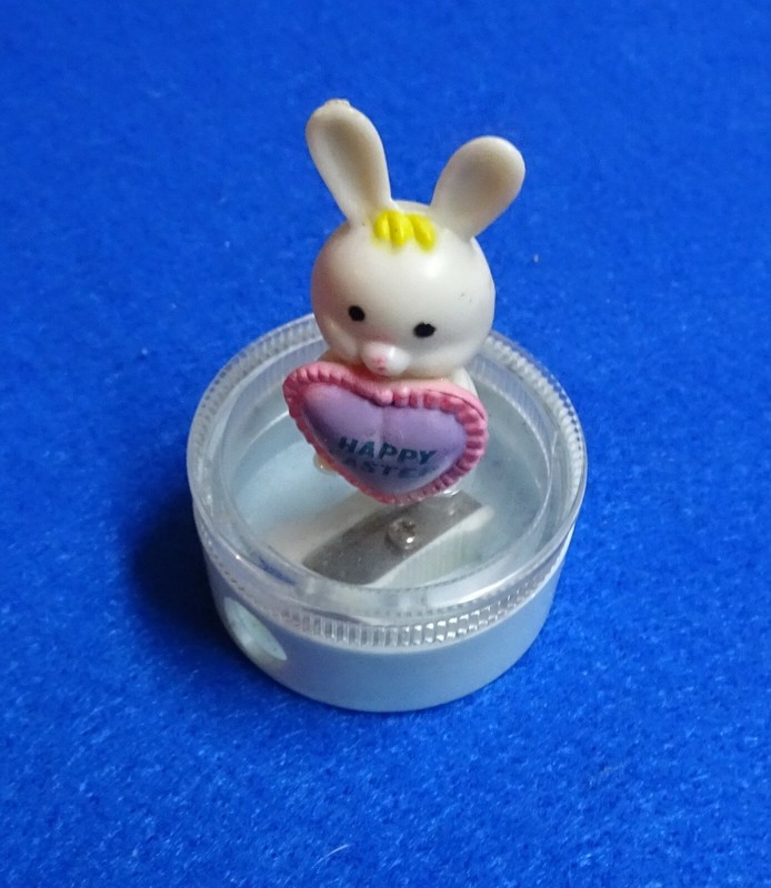 Vintage Happy Easter Rabbit pencil sharpener 