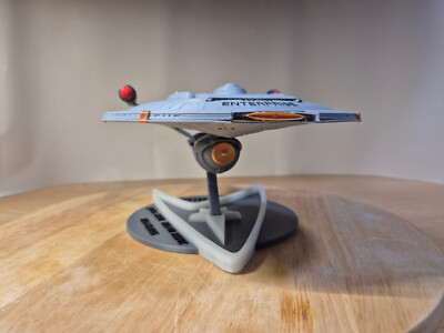   3D-gedrucktes Modell: USS Enterprise NX-01 Refit   32 cm x 19 cm   Multicolor
