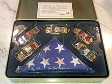 2000 Action Racing NASCAR Armed Forces 5 24kt GOLD Car Set 1:64 NEW IN BOX