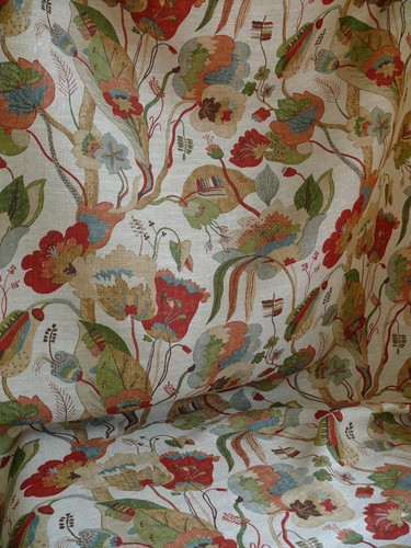BY YARD GP & J BAKER CALIFORNIA LINEN PRINT RED CREAM MSRP$248 2yd min order - Picture 12 of 12