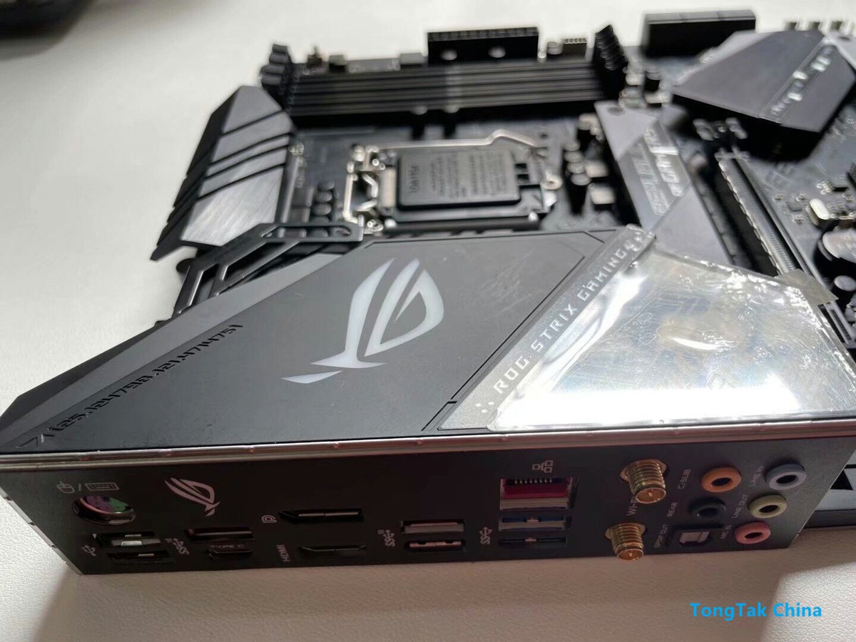 ASUS Desktop Motherboard ROG STRIX Z390-E GAMING LGA 1151 ASUS Desktop Motherboard ROG STRIX Z390-E GAMING LGA 1151