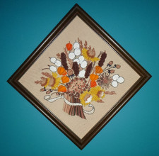 Bouquet floreale autunno ricamo crewel vintage anni 70 18x18" rifinito incorniciato