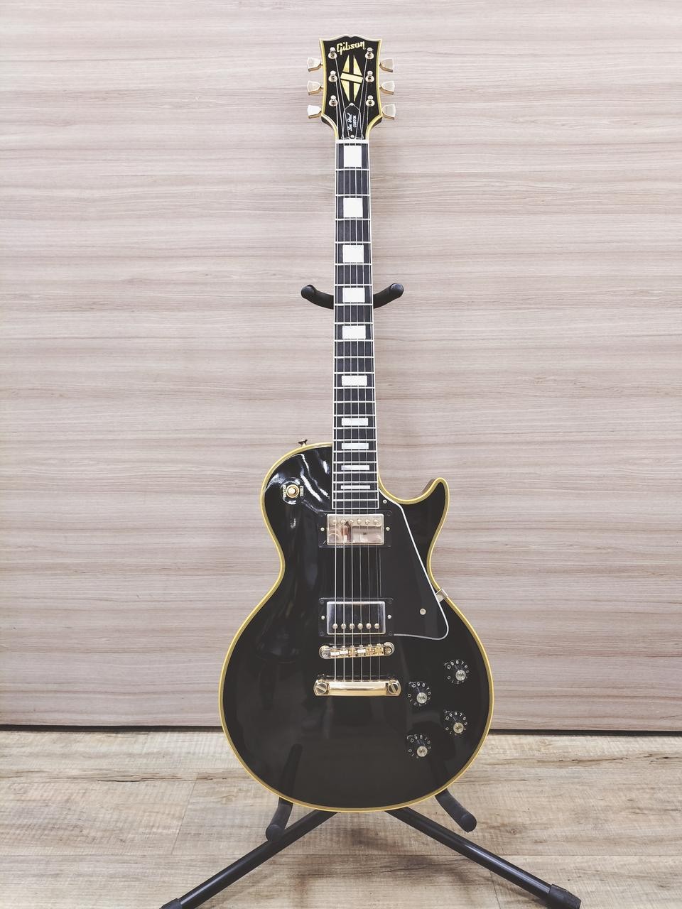 GIBSON LES PAUL CUSTOM 68 electric guitar