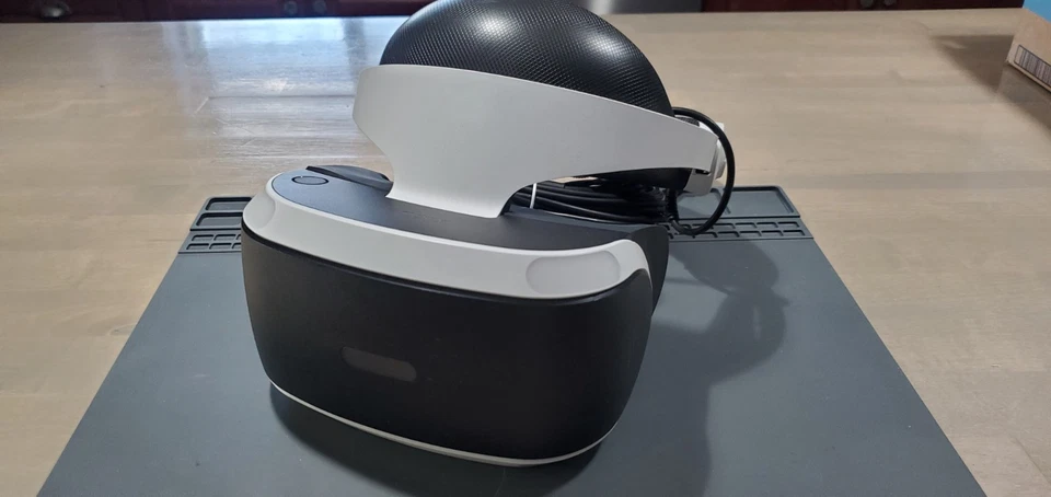 Sony PlayStation VR PS4 or PS5 PS VR PSVR CUH-ZVR2 Complete Bundle! Tested 100%  - Image 2 of 4