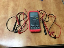 Triplett Model 9015 Digital Multimeter w/leads MINT