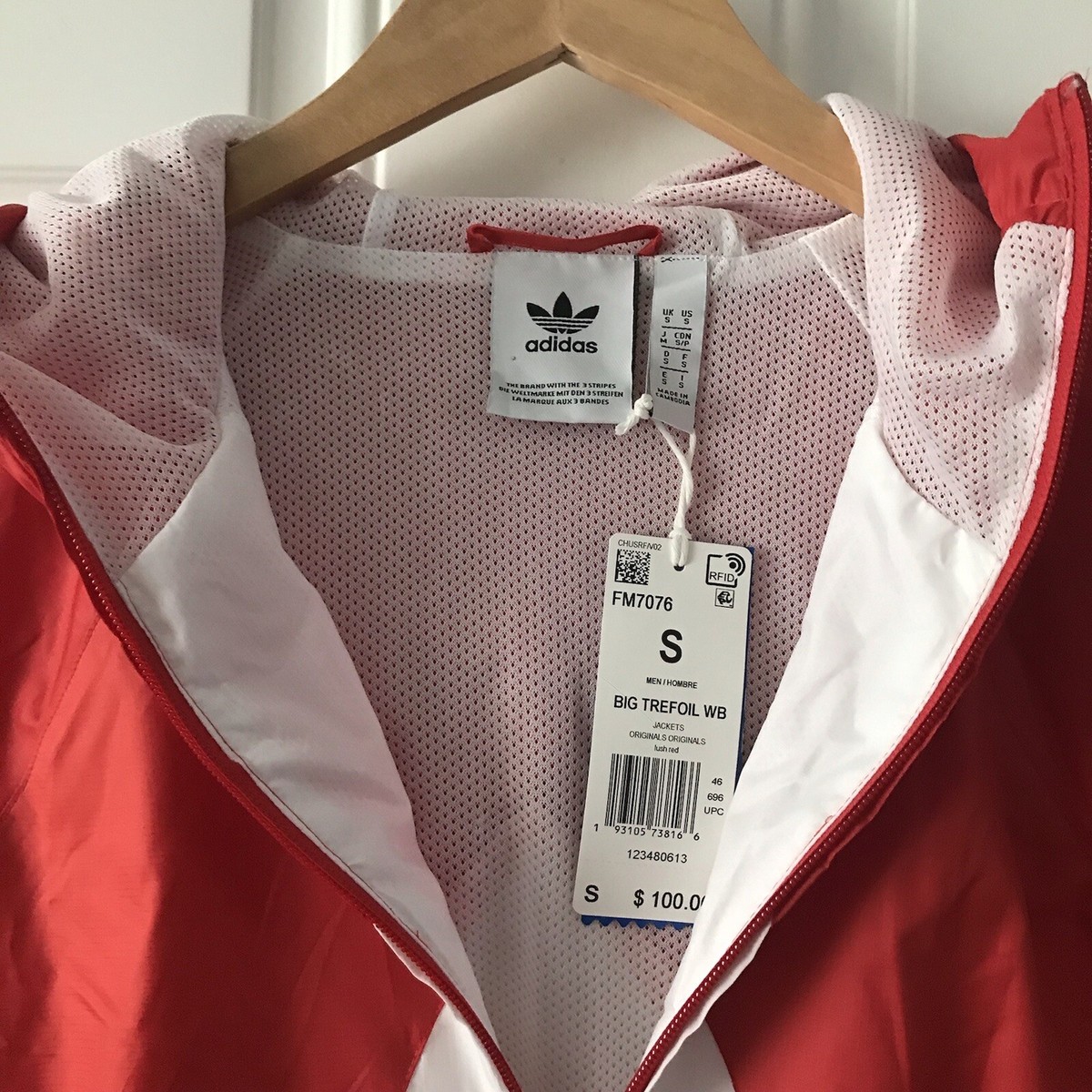 Adidas Originals Big Trefoil Windbreaker track Jacket Size S Adidas Originals Big Trefoil Windbreaker track Jacket Size S