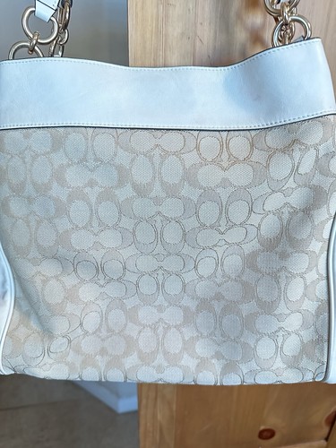 Beautiful Coach Monogram Leather & Canvas Lexi Beige Handbag Shoulder Bag - Picture 4 of 16