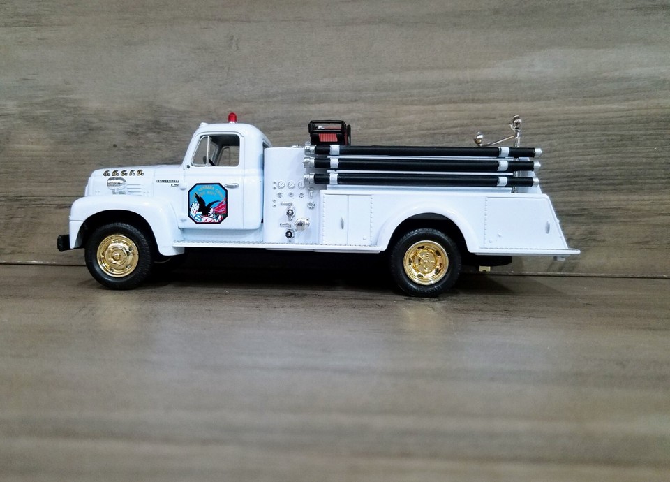 First Gear International R-190 Santa Barbara Fire Truck 1/34 | eBay