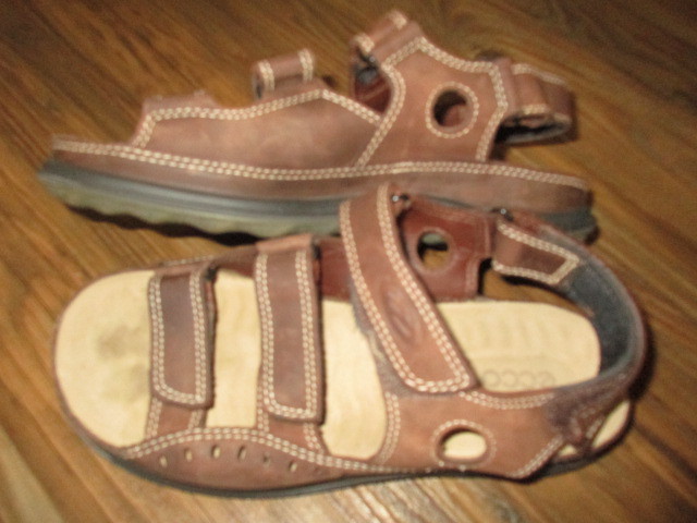 ecco fisherman sandals