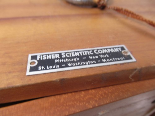 Bausch & Lomb Optical Vintage Microscope Monocular with 3 Objectives Wood Case - 第 20/24 張圖片
