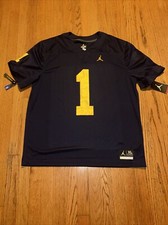 Michigan Wolverines NCAA Jordan Dri-Fit Boys Football Jersey Size XL