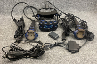HTC Vive Pro EYE VR Headset 2Q29200 System For Parts Repair