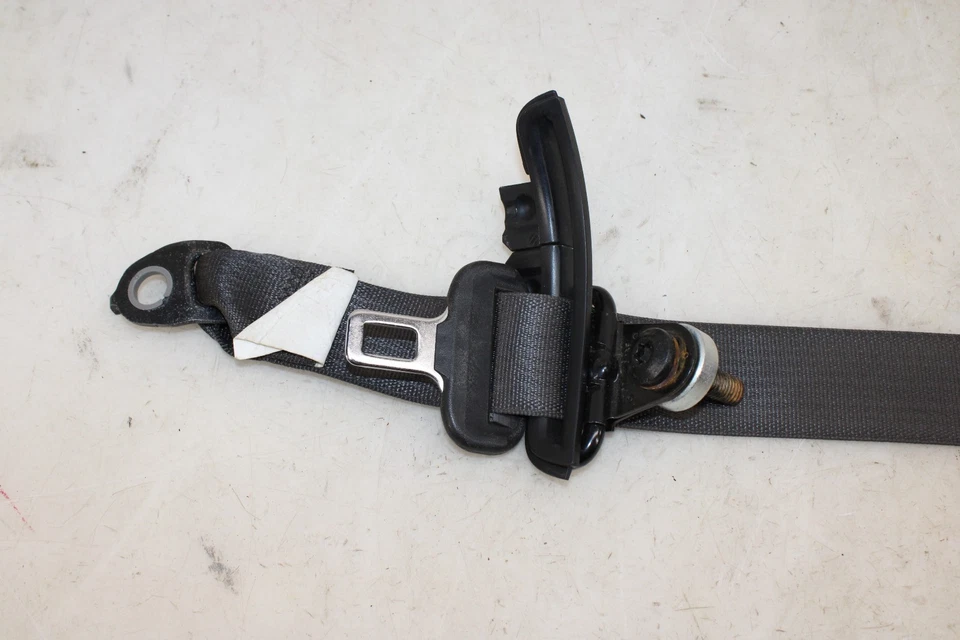 Cinto de segurança Saturn Sky direito 2007-2010 fabricante de equipamento original Mo55 - Imagem 2 de 4