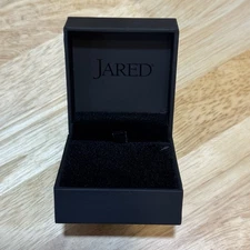NEW Jared Jewelry Small Universal Earrings Pendant Ring Necklace Present Box