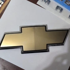 Original  Chevy Chevrolet Silverado 1500 Front Grill & Tailgate Bow tie Emblem