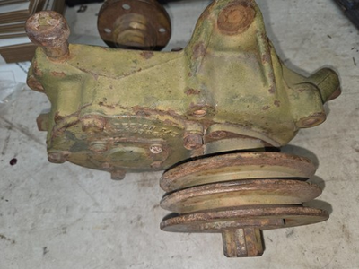 #ad #ad Willys Jeep Agri Jeep rear pto gearbox $600.00