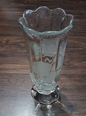 Vintage Clear Etched Glass Rose Vase Elegant Floral Scalloped Pedestal Gift