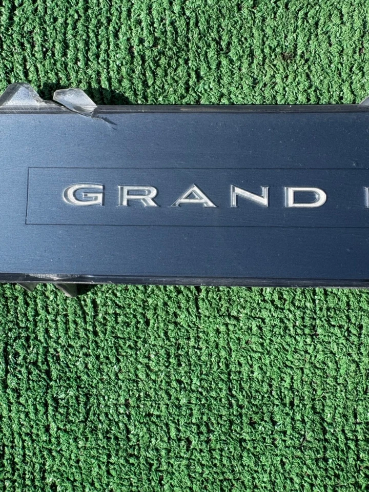 1963 Pontiac Grand Prix plastic dash lettered insert 63 Foto 3 de 4