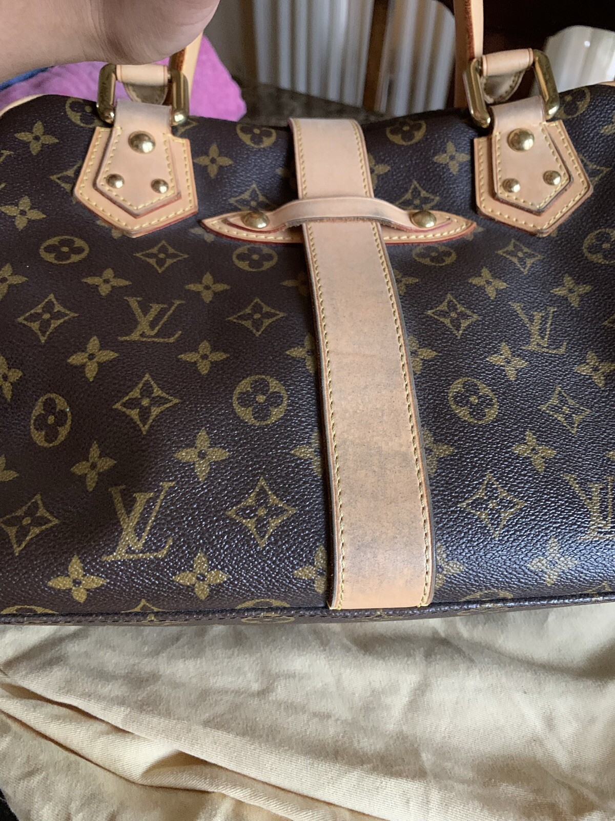 Купить Louis Vuitton Manhattan GM на Аукцион из Америки с доставкой в  Россию, Украину, Казахстан