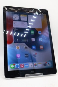 Apple iPad Air 2 32GB WLAN A1566 Space Grau Displayschaden #5076