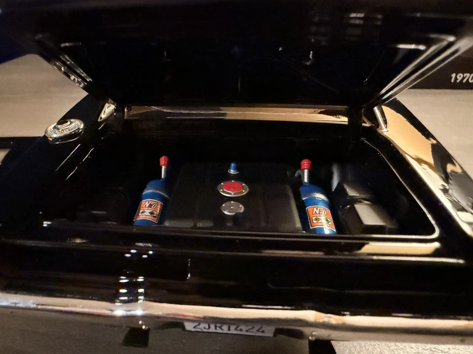 Hot Wheels Elite Dodge Charger 1970 Fast & Furious 1/18 Diecast Dom - Image 2 of 4