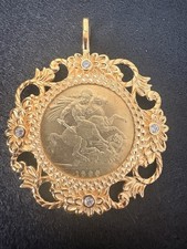18Ct Gold Plated On Silver Full Sovereign Mount Pendant With Copy Sovereign.