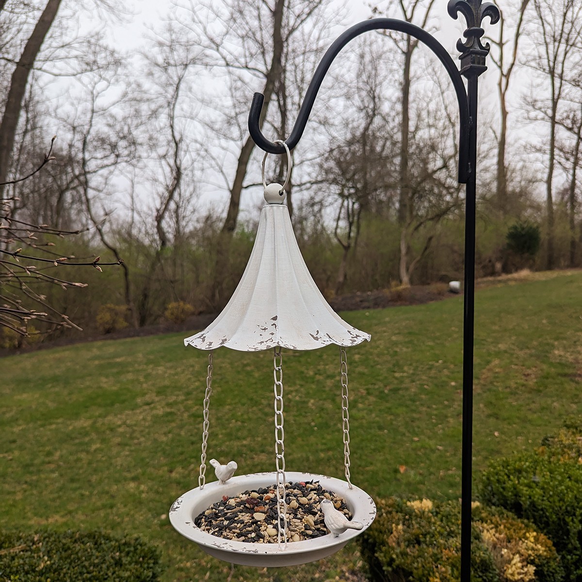White Hanging Metal Gazebo Bird Bath Feeder Outdoor Patio Outside Garden Decor