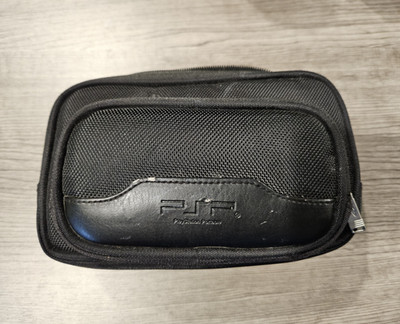 Sony PSP Go PS Vita Deluxe Game Traveller Carry Case Black PSP201 Rare