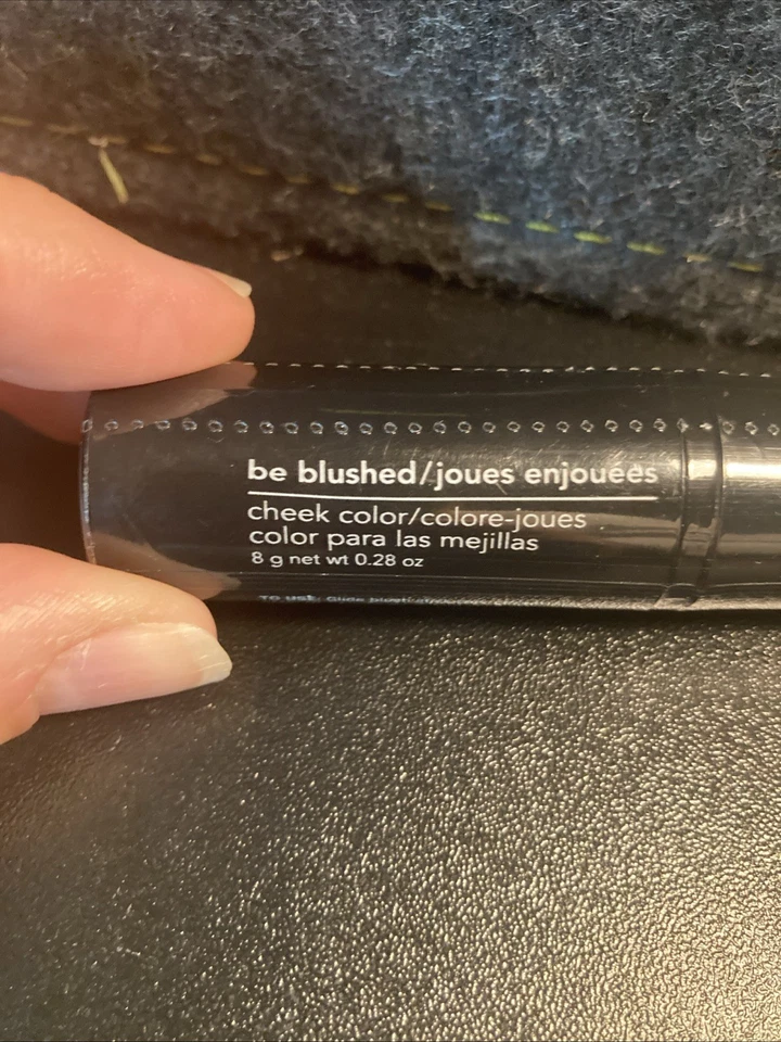 Avon Be Blushed Cheek Color Mandarin Glow .28oz Sealed Original 2008 B301 - Image 2 of 4