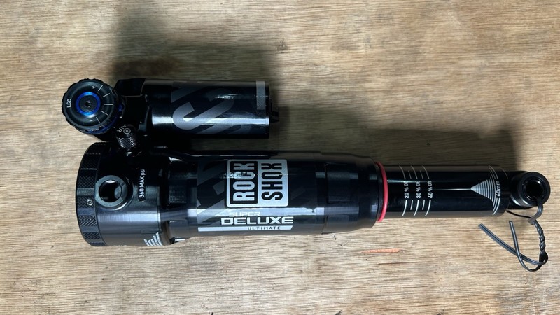 Rockshox Super Deluxe Ultimate Air Shock 205x60mm Trunnion 8x30 Hardware New