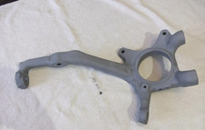 ( 1 ) TOYOTA FJ 4RUNNER LEXUS GX460 FRONT RIGHT SUSPENSION KNUCKLE 4321160200