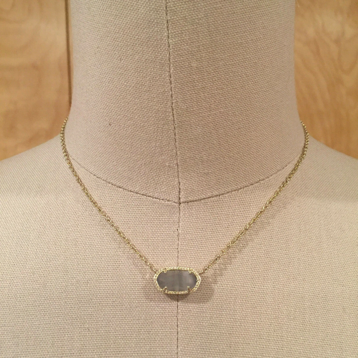 Kendra Scott Elisa slate cat s eye grey Necklace Gold Older style authentic