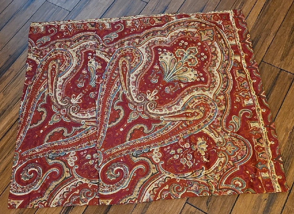 Edredón Pottery Barn Alice Paisley funda almohada completa reina medallón granate dorado  Foto 3 de 4