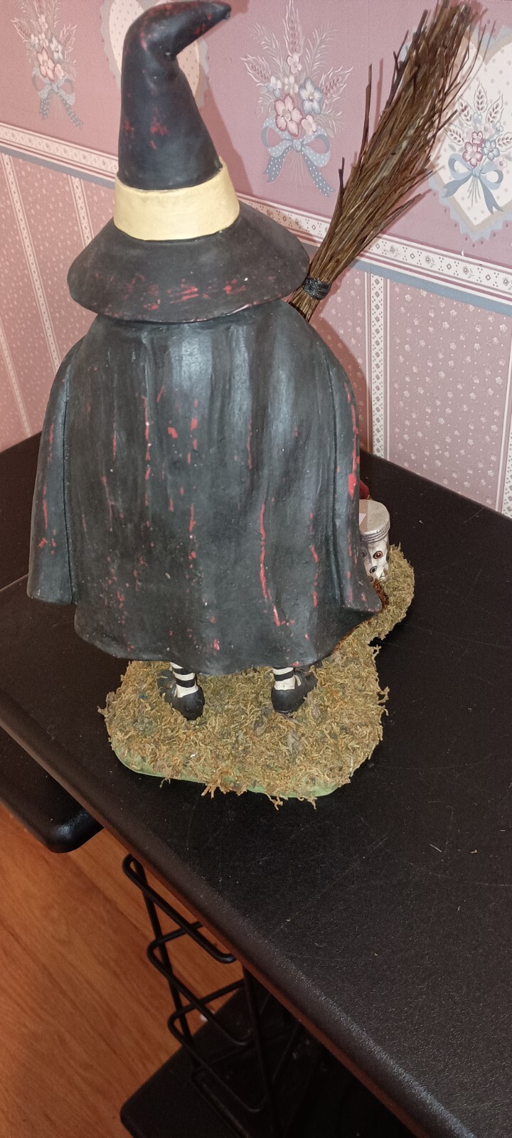 Picture 3 of 4