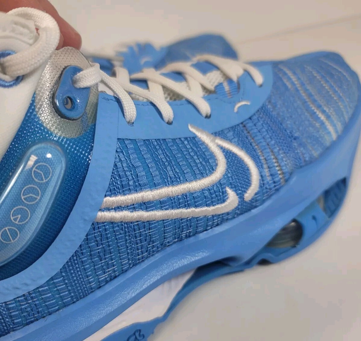 Nike Air Zoom GT Jump 2 Basketball Shoes Size 7.5 UNC