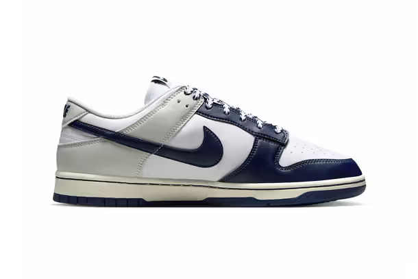 Nike Dunk Low Rivalry 