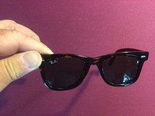 Ray Ban Wayfarer sunglasses Used