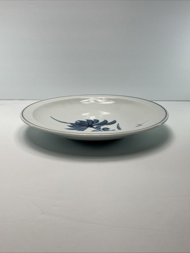 Arita Ware Sometsuke Hand Painted Blue Floral Porcelain 7 1/4” Plates Set Of 4 - Picture 7 of 9