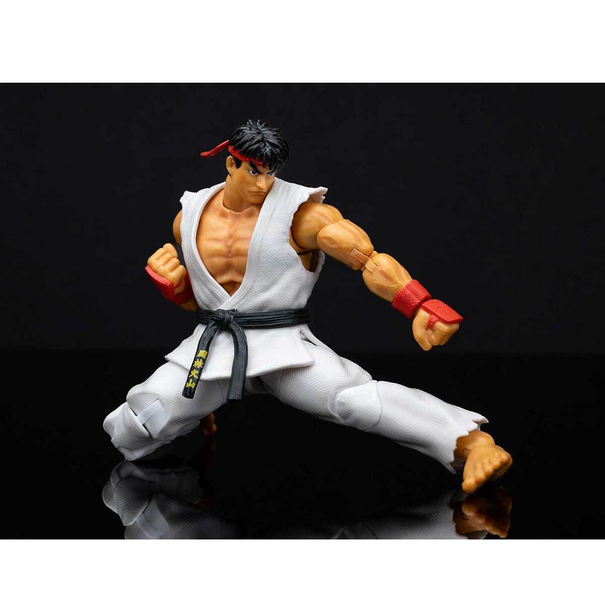 Jada Toys 6 Action Figure: Street Fighter RYU w/ Accessories.