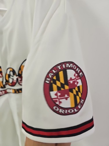 Baltimore Orioles weißes Baseball Trikot Maryland Flagge 2017 SGA Erwachsene Größe Medium - Bild 7 von 11