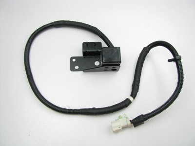 NEW - OUT OF BOX OEM Ford F7C6-14B005-AG Front Left SRS Crash Sensor