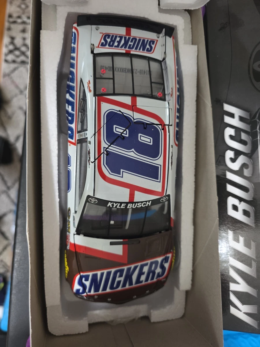 Kyle Busch Diecast Sport & Touring Cars 2014 Vehicle Year for sale
