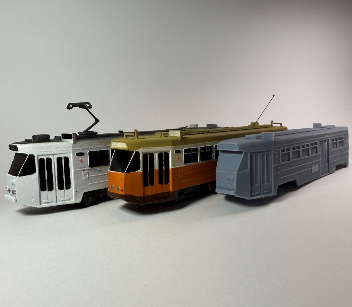 Melbourne Z1/Z2 Class Tram Display Model H0 Scale Kit | eBay